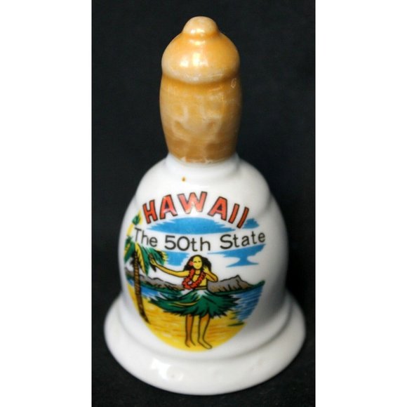 3 Hawaii Mini Souvenirs Magnet Sunset Pineapple Vase 50th State Bell Travel USA - Picture 9 of 9